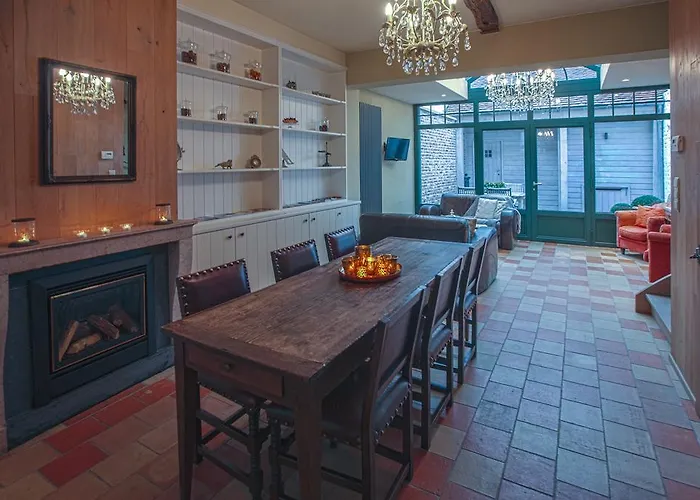 Holiday Home De Brugse Zwaan